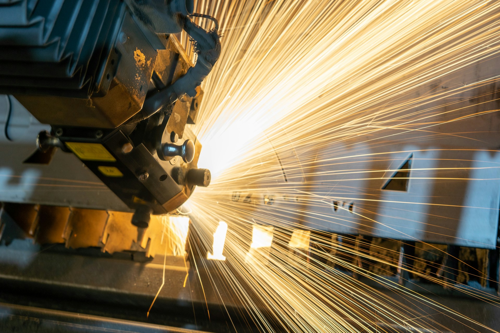 Manufacturing & Industrials
